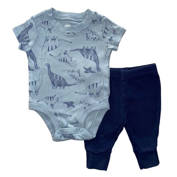 Carter's Other - ⭐️0-3 Months Carters Baby Boys Outfit⭐️